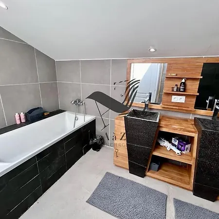 بيت للعطل Le Nid Marin - Spacieuse Maison Avec Jardin Moeze